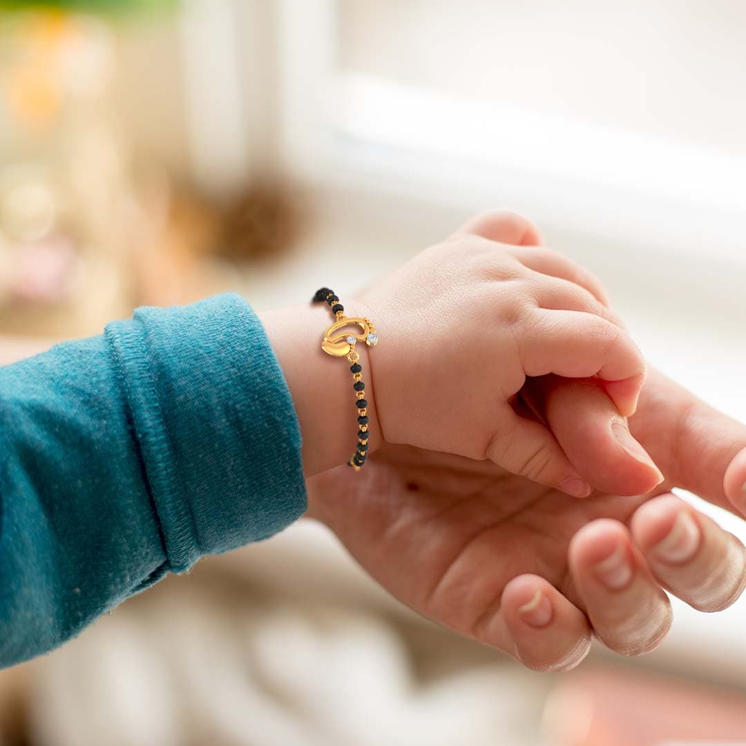 Baby Foot Gold Nazariya Bracelet