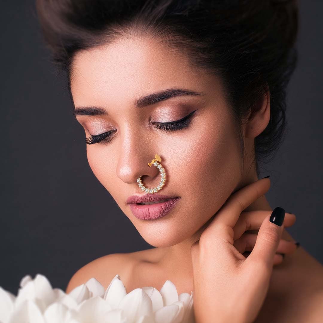 Devyani Diamond Nose Pin
