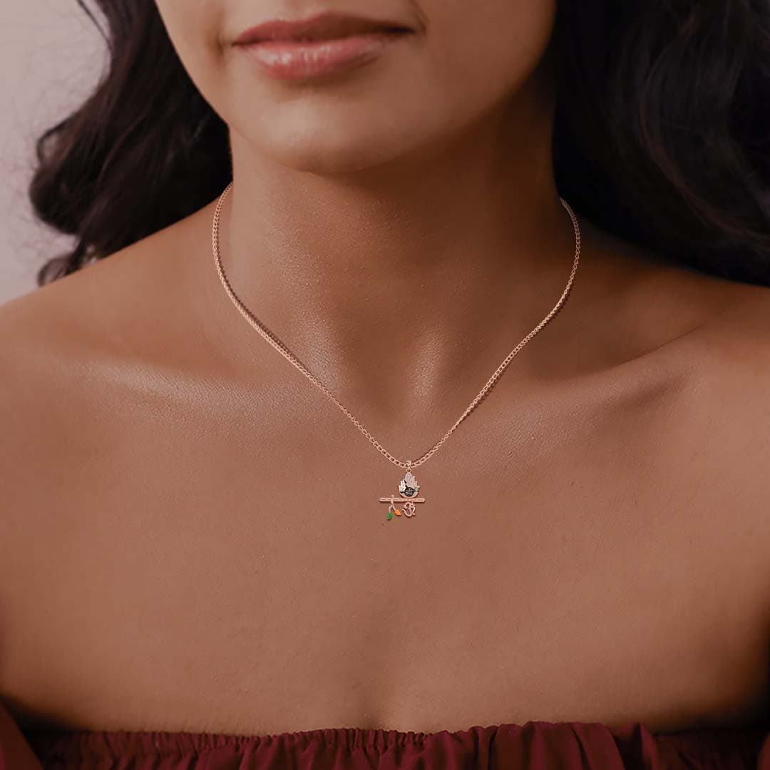 Kanha Diamond Gold Pendant