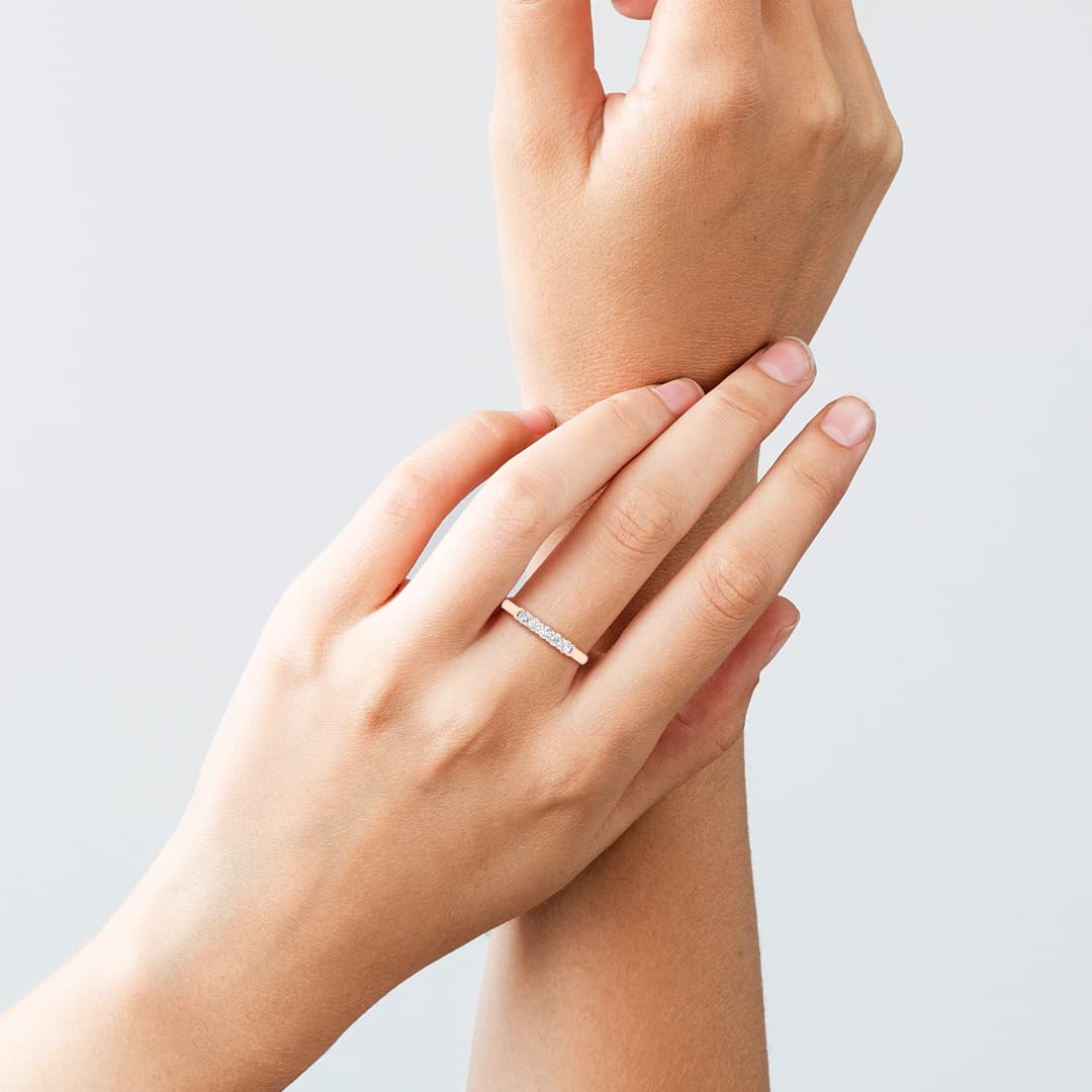 Unni Diamond Band